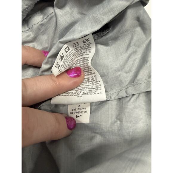 NIKE Women's Medium Convertible Running Jacket Vest Gray Lightweight Windbreaker - Picture 6 of 7
